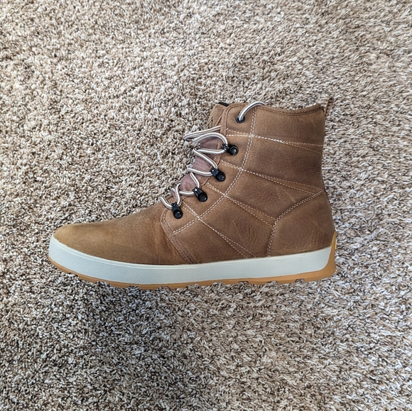 Alpine design winter boot - Picture 6 of 9